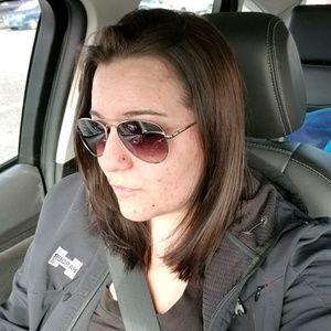 Meet your Posher, Kristen